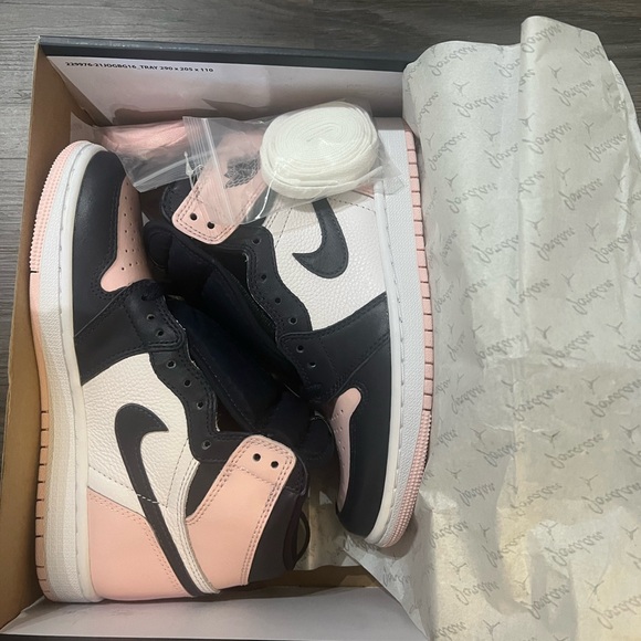 NWT NIKE AIR JORDAN 1 RETRO HIGH "ATMOSPHERE (W) - Picture 11 of 16